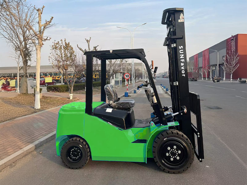Lithium Forklift SF30